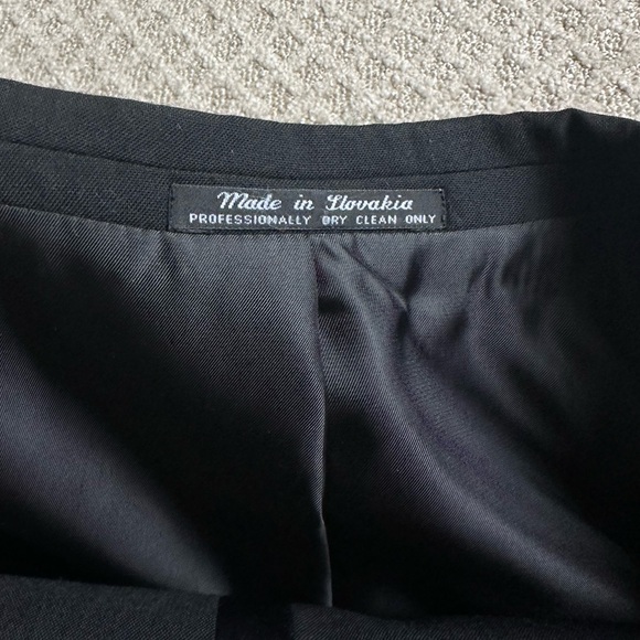 Black 100% wool tuxedo. 41R/35W - Picture 6 of 7